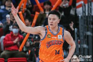 NBA雄鹿vs热火_NBA雄鹿vs热火高清无广告_NBA雄鹿vs热火流畅直播入口